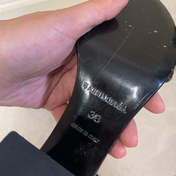 Balenciaga logo block sandals - Picture 7 of 10